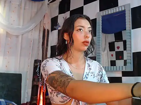 kendraof online show from 7, 11, 2025