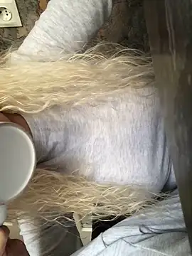 Snapshot of AlevNaz chatting on 2, 11, 2025 AlevNaz online show from 2, 11, 2025