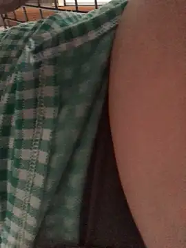 Snapshot of AlevNaz chatting on 16, 10, 2025 AlevNaz online show from 16, 10, 2025