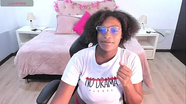 ebony fantasy2 online show from 15, 9, 2025