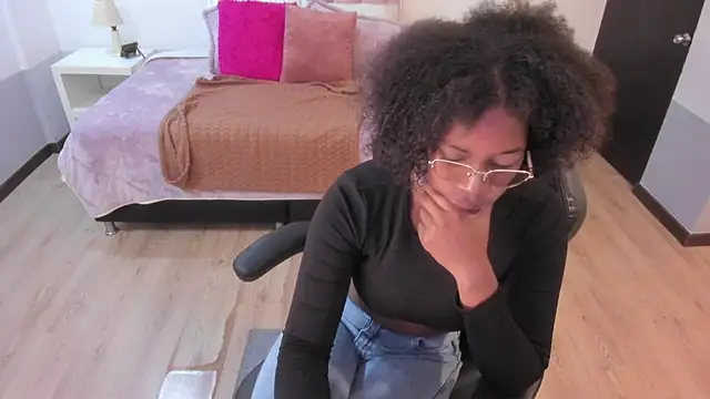 ebony fantasy2 online show from 10, 4, 2026