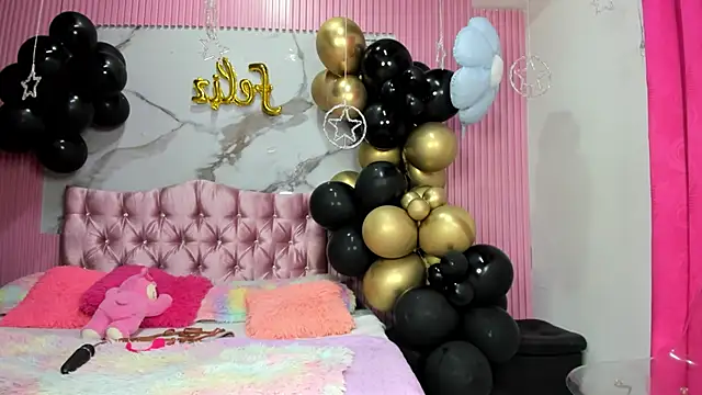 Mindy 19 online show from 23, 4, 2026