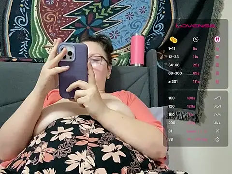 Snapshot of GirlSquirt chatting on 26, 4, 2026 GirlSquirt online show from 26, 4, 2026