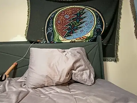 GirlSquirt online show from 24, 3, 2026