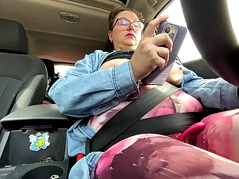 GirlSquirt online show from 7, 11, 2025