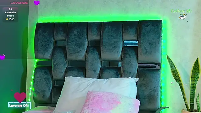 Taurito    online show from 22, 10, 2025