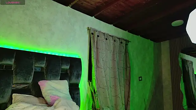 Taurito    online show from 7, 11, 2025