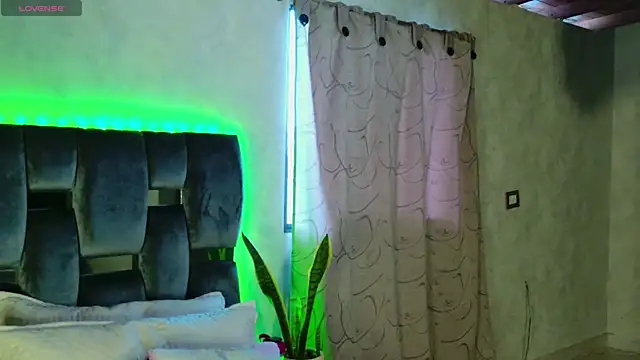 Taurito    online show from 27, 10, 2025