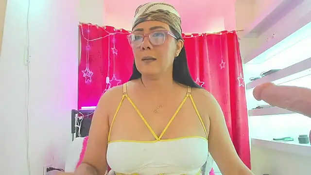 AlicePipper online show from 28, 4, 2026