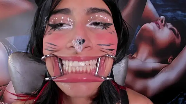 miss   taylor online show from 15, 4, 2026