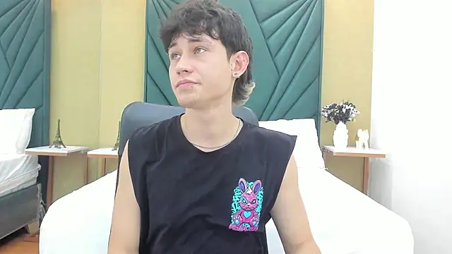 Michael blue online show from 25, 3, 2026