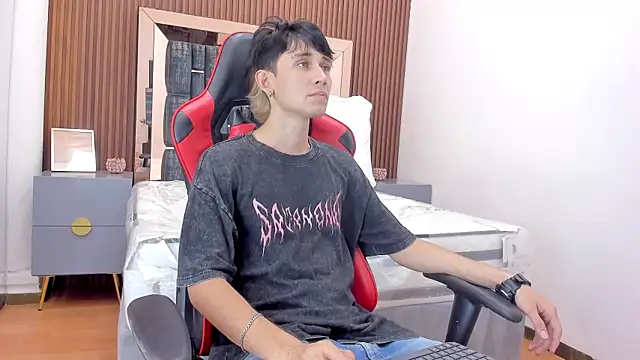 Michael blue online show from 1, 11, 2025