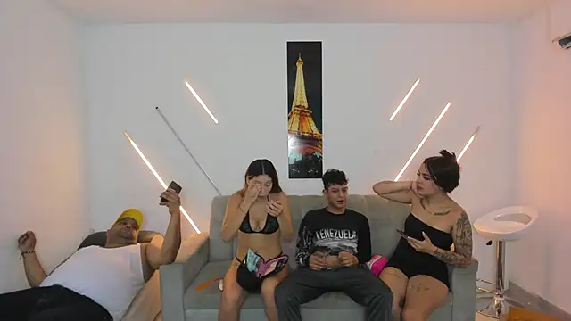 brutal sex room2k online show from 14, 2, 2026