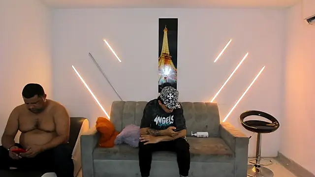 brutal sex room2k online show from 18, 1, 2026