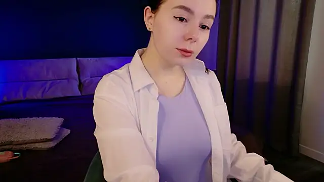 Snapshot of Di_na_Bell chatting on 19, 5, 2026 Di na Bell online show from 19, 5, 2026