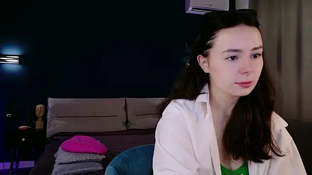 Snapshot of Di_na_Bell chatting on 29, 6, 2026 Di na Bell online show from 29, 6, 2026