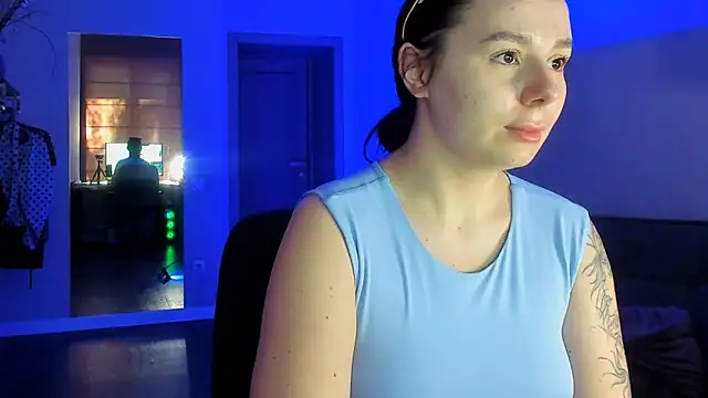 Snapshot of Di_na_Bell chatting on 20, 5, 2026 Di na Bell online show from 20, 5, 2026