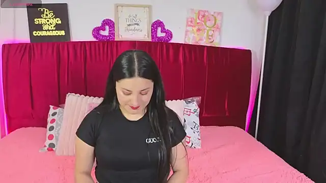 cuteeimy online show from 8, 7, 2026