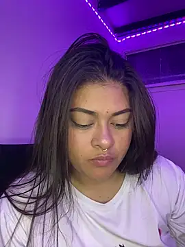 Snapshot of NattashaMore_0719 chatting on 17, 10, 2025 NattashaMore 0719 online show from 17, 10, 2025