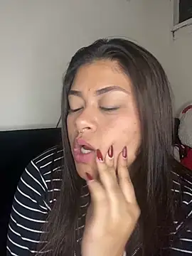 Snapshot of NattashaMore_0719 chatting on 16, 10, 2025 NattashaMore 0719 online show from 16, 10, 2025