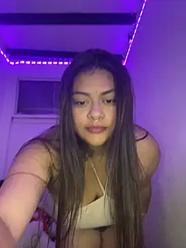 Snapshot of NattashaMore_0719 chatting on 9, 10, 2025 NattashaMore 0719 online show from 9, 10, 2025