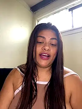 Snapshot of NattashaMore_0719 chatting on 23, 11, 2025 NattashaMore 0719 online show from 23, 11, 2025