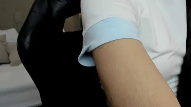 carlina 15 online show from 23, 10, 2025