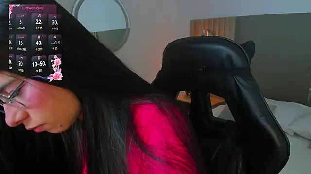 Snapshot of carlina_15 chatting on 10, 6, 2026 carlina 15 online show from 10, 6, 2026