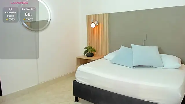 carlina 15 online show from 12, 2, 2026