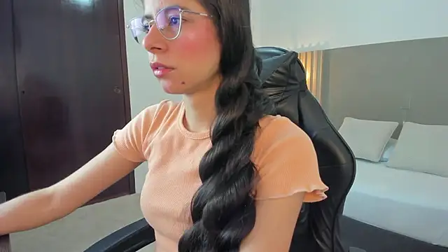 carlina 15 online show from 14, 1, 2026