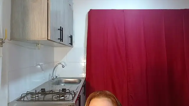Snapshot of couple_vzl chatting on 11, 9, 2025 couple vzl online show from 11, 9, 2025