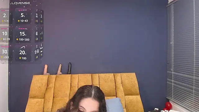 KendraaSimons online show from 4, 2, 2026