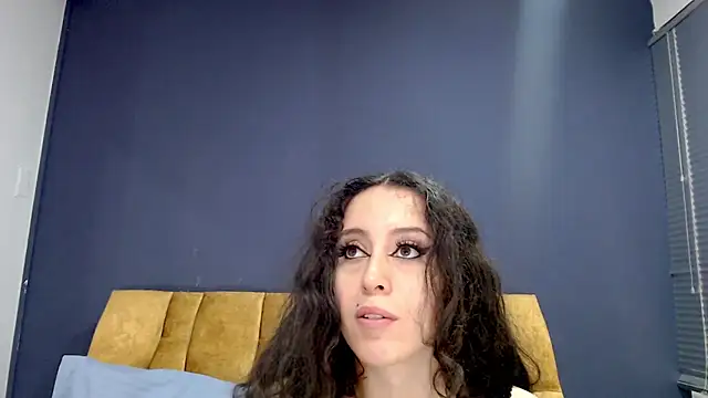 KendraaSimons online show from 4, 10, 2025