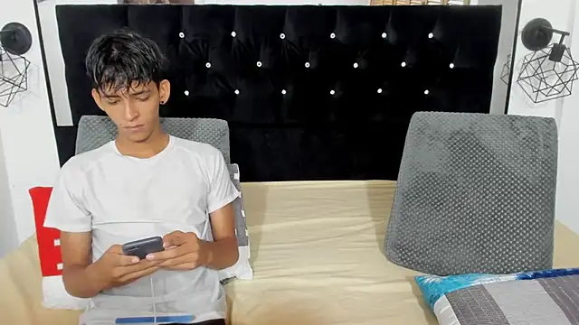 Sebas cat online show from 26, 11, 2025