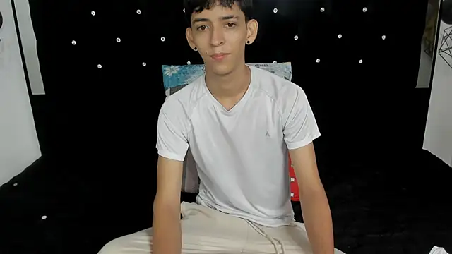 Sebas cat online show from 11, 4, 2026