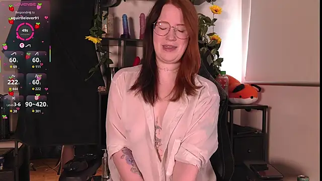 strawberryyfoxie online show from 7, 6, 2026