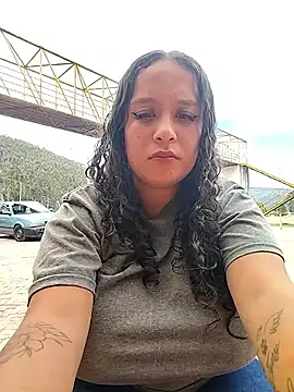 Snapshot of You-sexy-starr chatting on 20, 5, 2026 You-sexy-starr online show from 20, 5, 2026