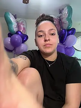 babykalirose online show from 23, 4, 2026