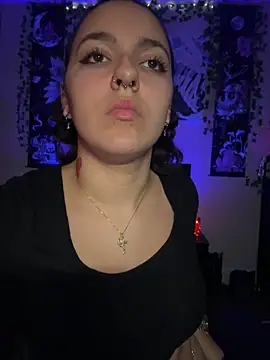 Snapshot of babykalirose chatting on 10, 6, 2026 babykalirose online show from 10, 6, 2026