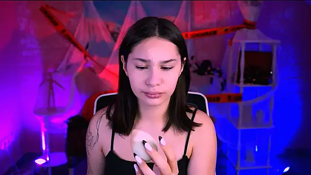 KimClarks  online show from 30, 10, 2025