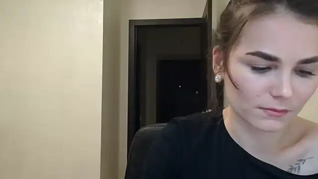 Silviaa a online show from 2, 3, 2026