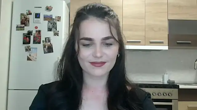 Snapshot of Silviaa_a chatting on 26, 11, 2025 Silviaa a online show from 26, 11, 2025