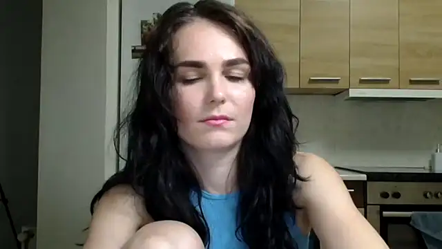 Snapshot of Silviaa_a chatting on 18, 9, 2025 Silviaa a online show from 18, 9, 2025