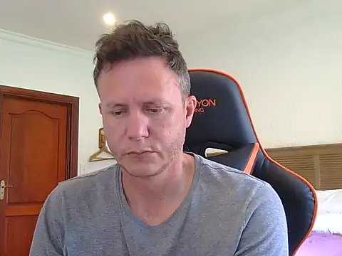 TroyDieselXXX online show from 22, 11, 2025