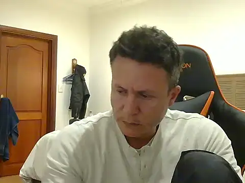 TroyDieselXXX online show from 26, 5, 2026