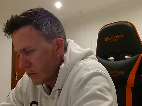 TroyDieselXXX online show from 22, 12, 2025