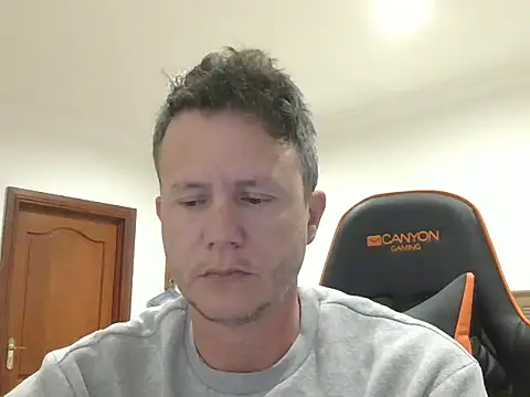 TroyDieselXXX online show from 16, 4, 2026