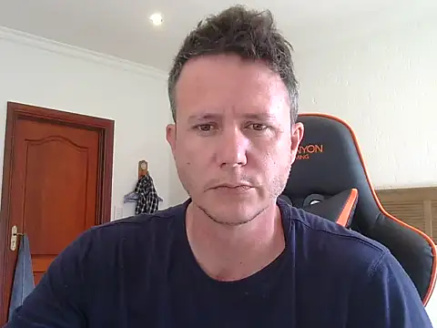 TroyDieselXXX online show from 15, 4, 2026