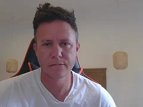 Snapshot of TroyDieselXXX chatting on 2, 11, 2025 TroyDieselXXX online show from 2, 11, 2025