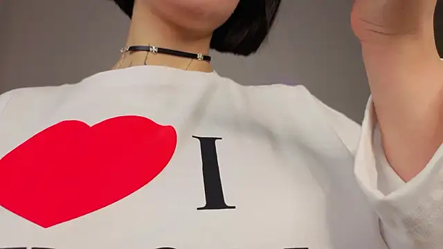 IamLuna2006 online show from 13, 2, 2026